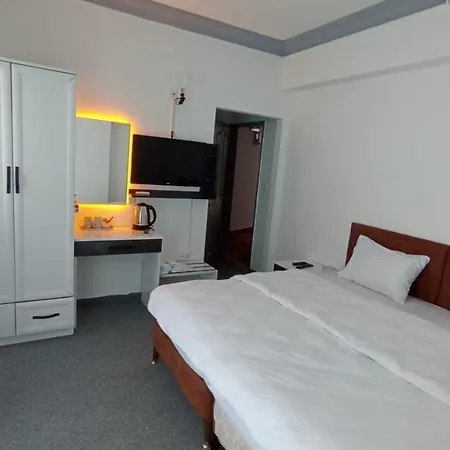 Ezel Group Hotel アンタルヤ
