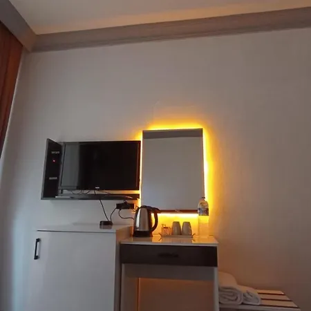 Ezel Group Hotel 安塔利亚